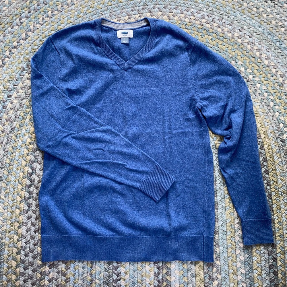 Old Navy V Neck Sweater